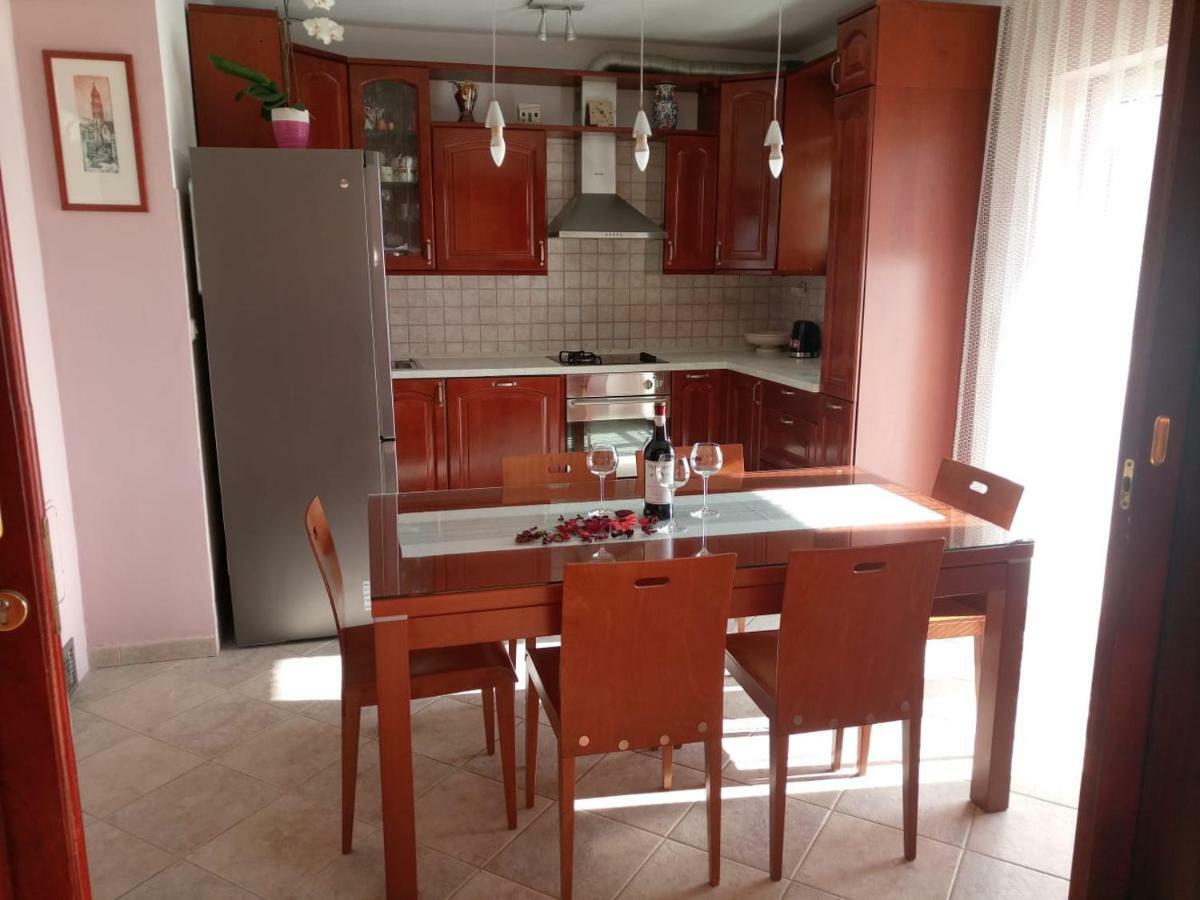 Apartmani Kujundzic Duće المظهر الخارجي الصورة